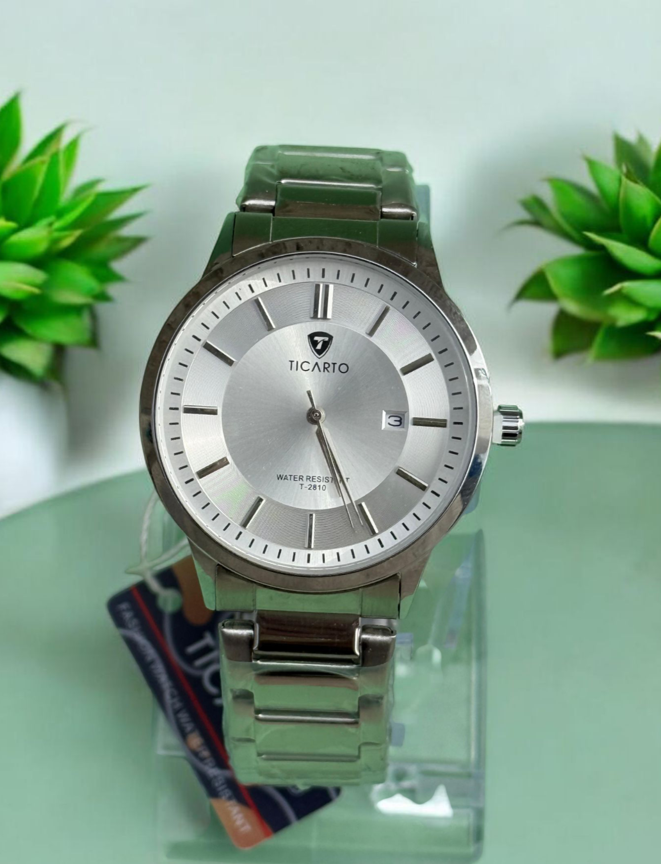 Ticarto Men's Luxury Watch - Trendy Design & Reliable Timekeeping