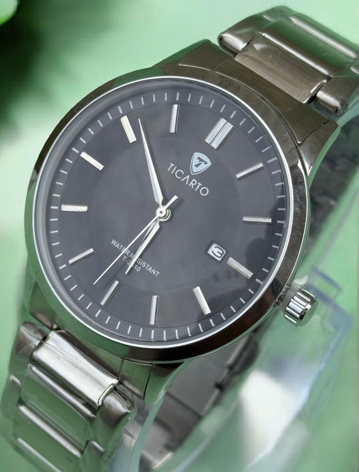 Ticarto Men's Luxury Watch - Trendy Design & Reliable Timekeeping