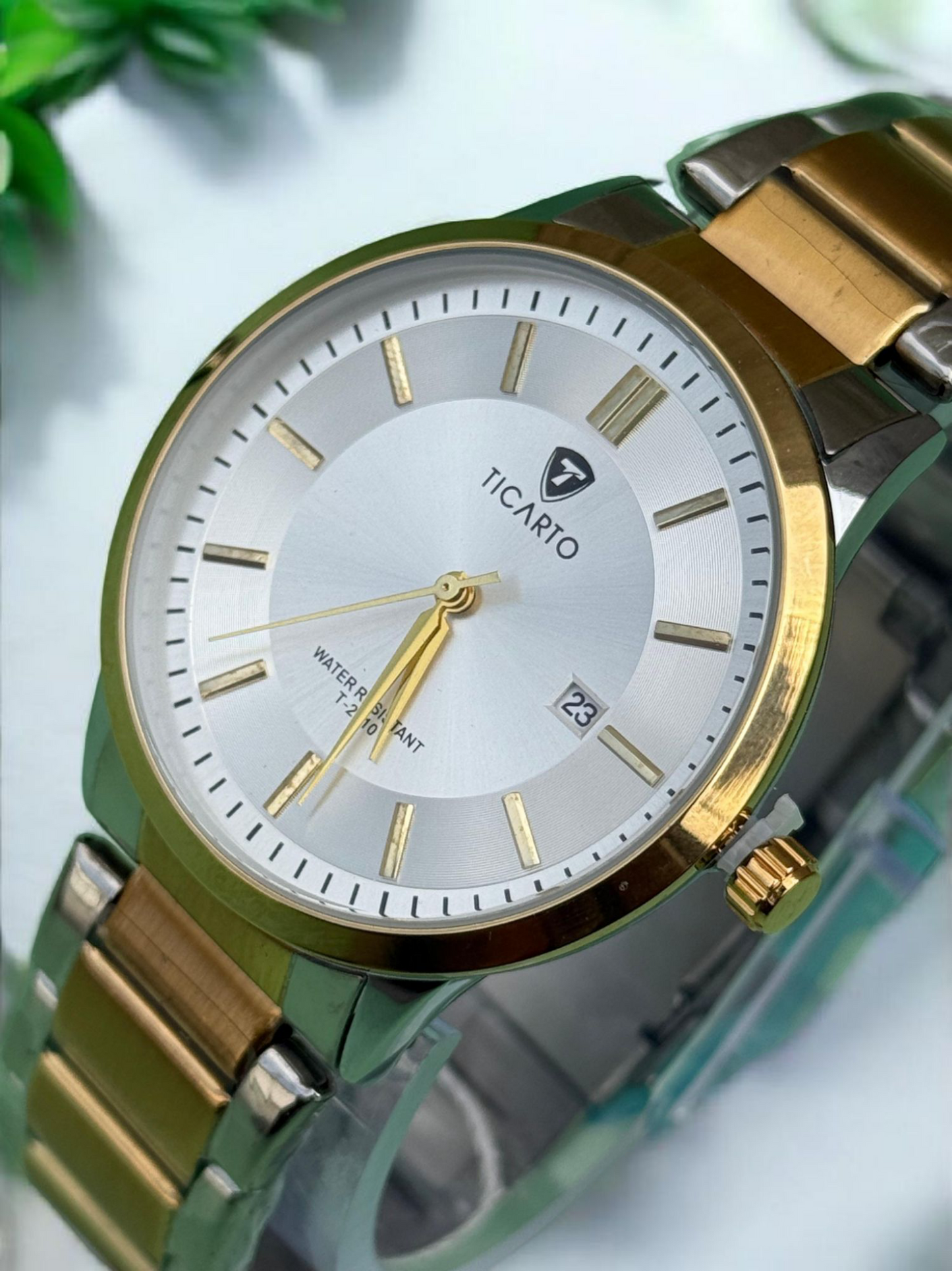 Ticarto Men's Luxury Watch - Trendy Design & Reliable Timekeeping