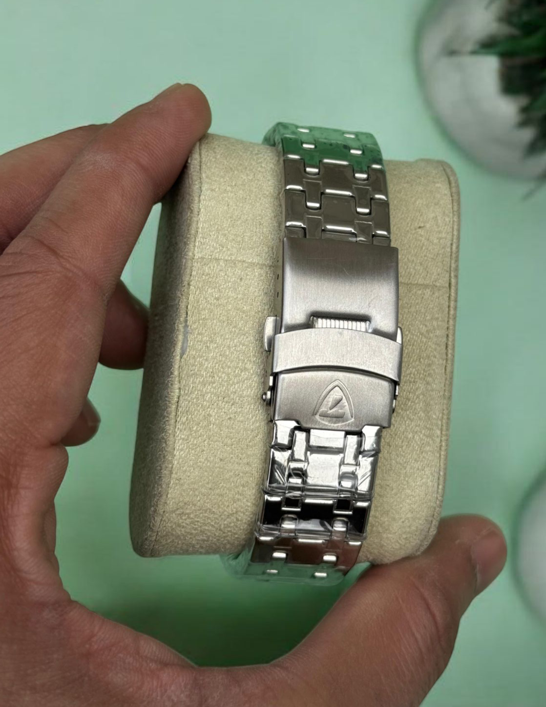 Ticarto Men's Luxury Watch - Decent Design & Reliable Timekeeping