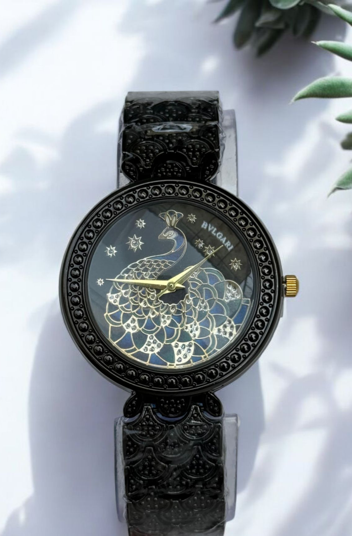 Bvlgari Ladies Watch – Stainless Steel with Peacock Engraved Dial