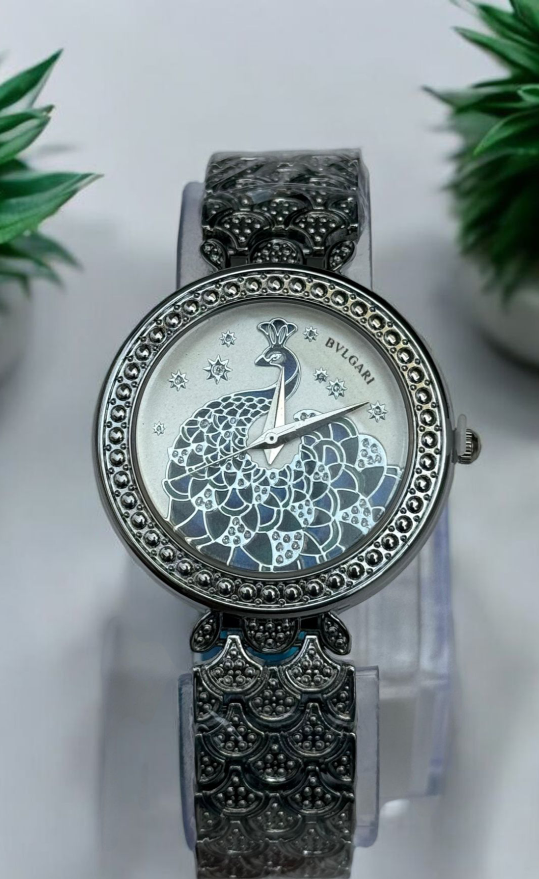 Bvlgari Ladies Watch – Stainless Steel with Peacock Engraved Dial