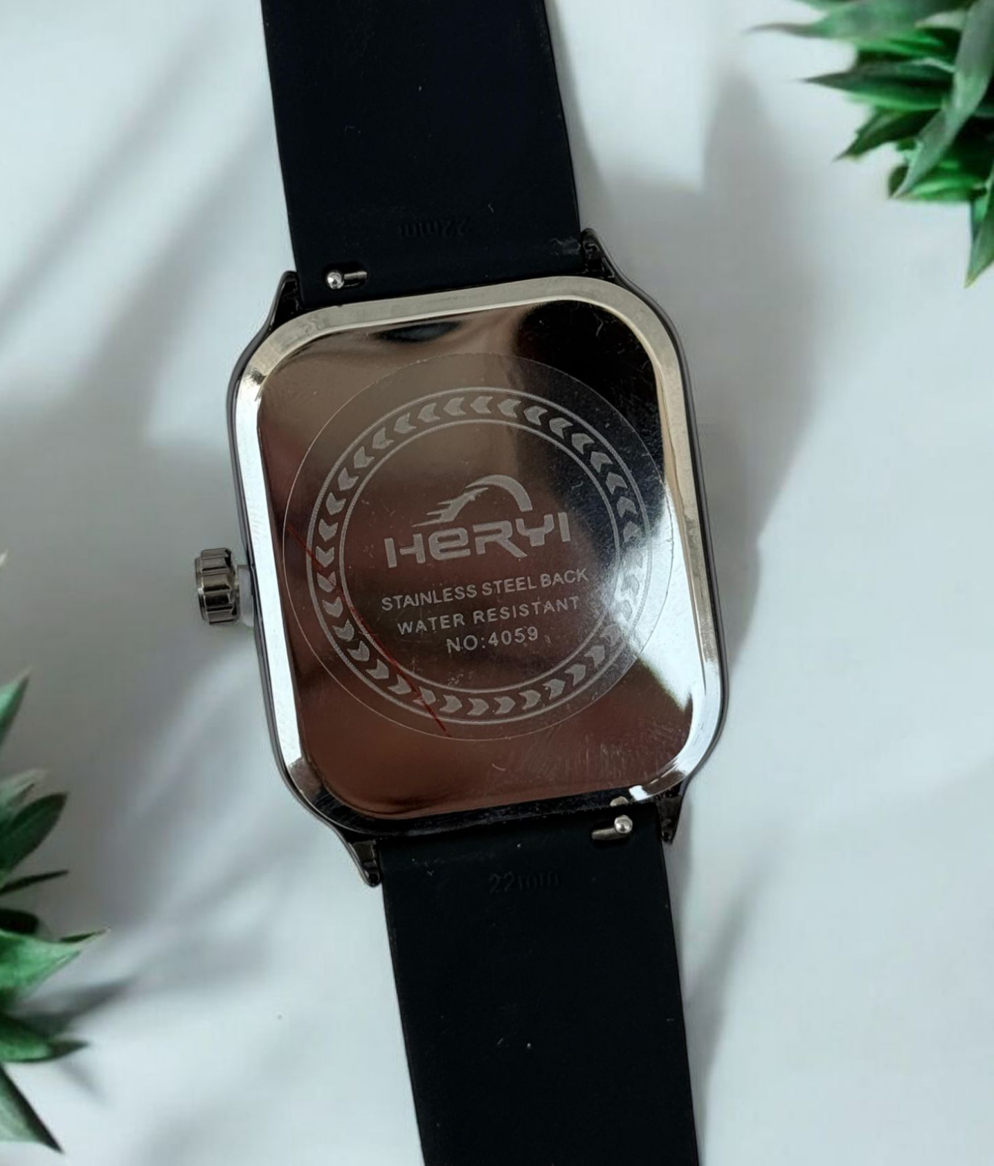 Heryi Silicon Strap Watch – Magnetic Lock Watch