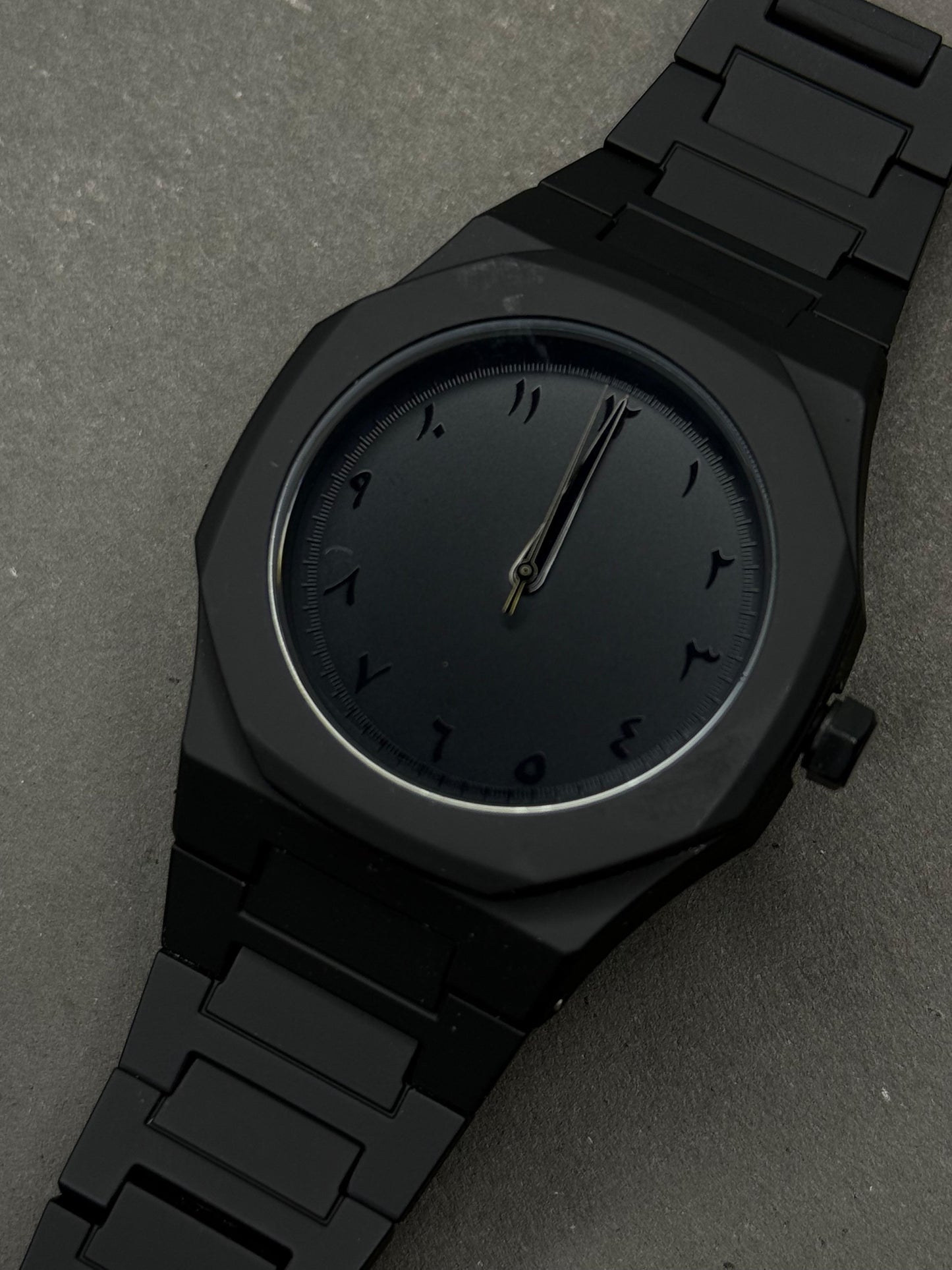 Black Aura Watch – Waterproof with Microfiber Bracelet