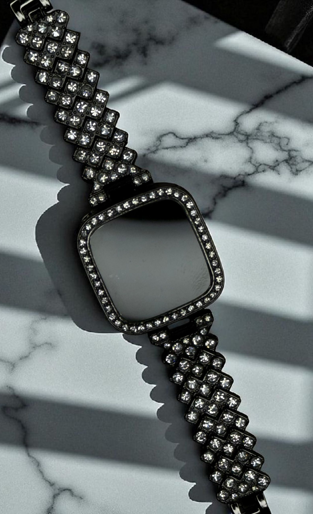 Elegant Ladies LED Smart Watch – A Fusion of Technology & Jewelry
