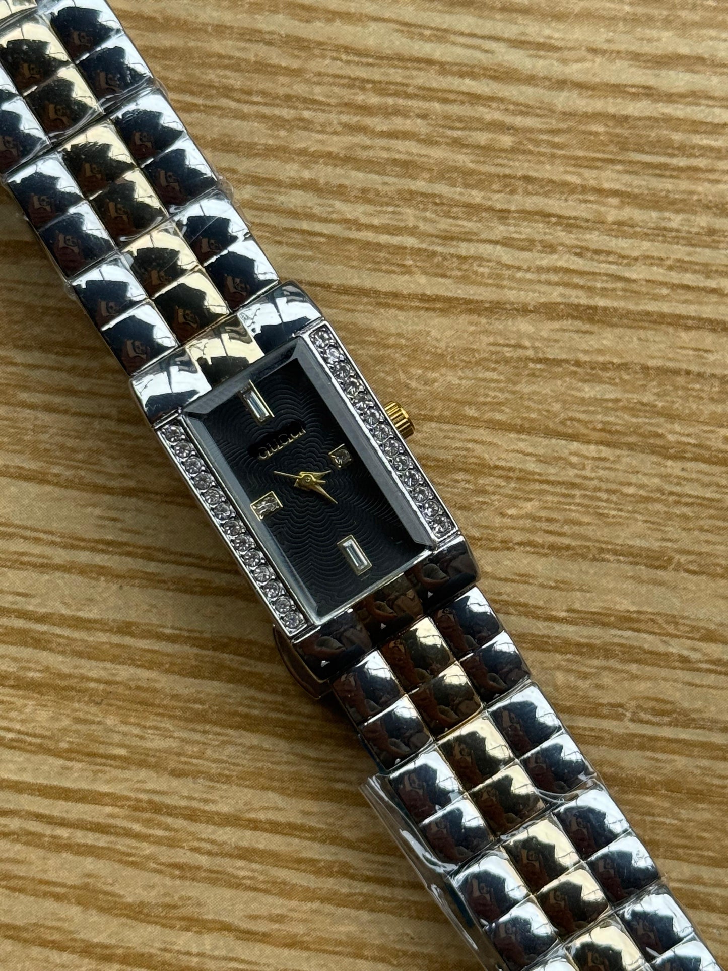 Stainless Steel GC  Ladies Watch - Quatz Movement