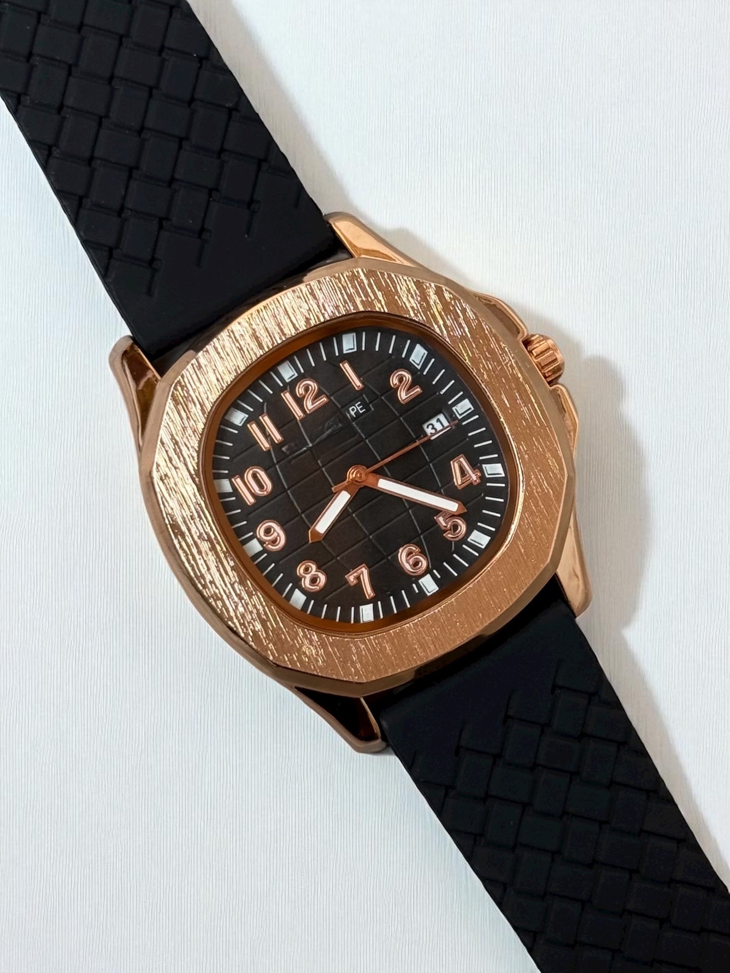 PP Watch by MK Watches – Durable & Stylish Silicone Straps