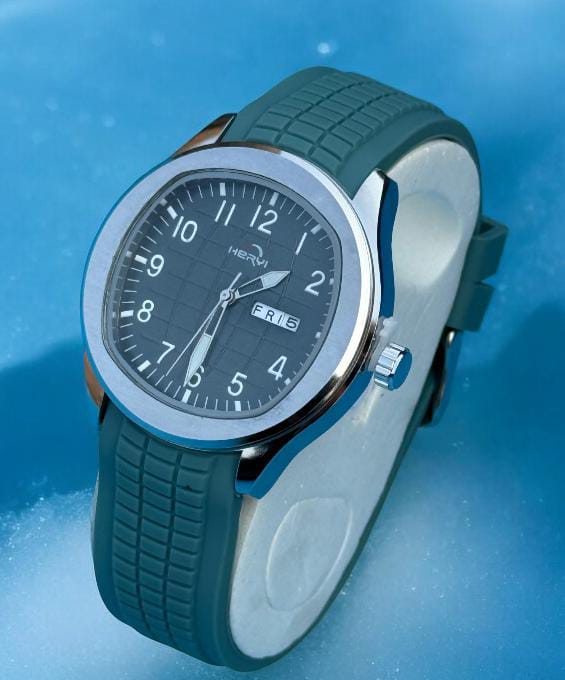 Heryi Premium Silicon Strap Watch – Stylish & Durable Timepiece
