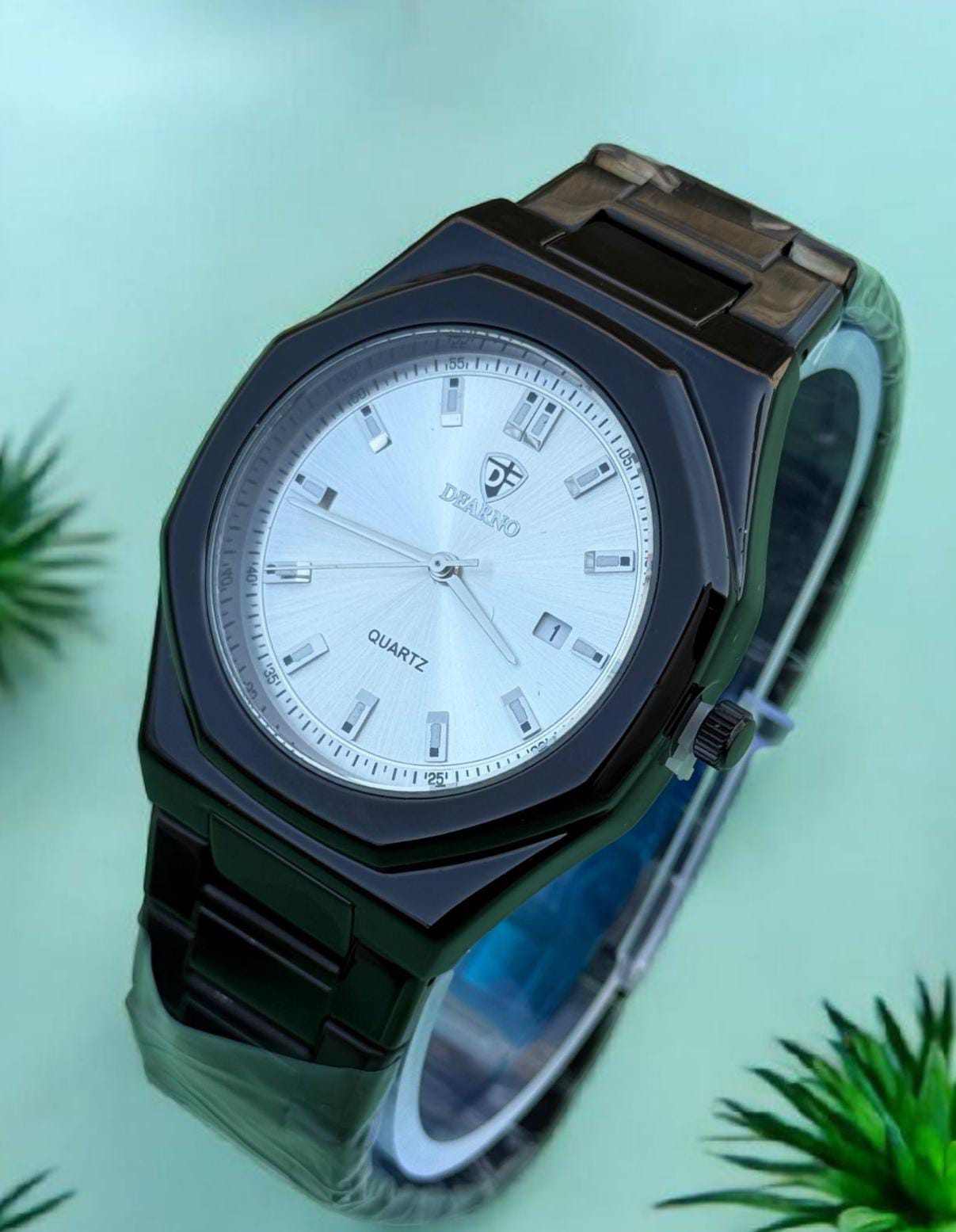 DFARNO Decent Men,s Watch - Premium Quality Timepiece