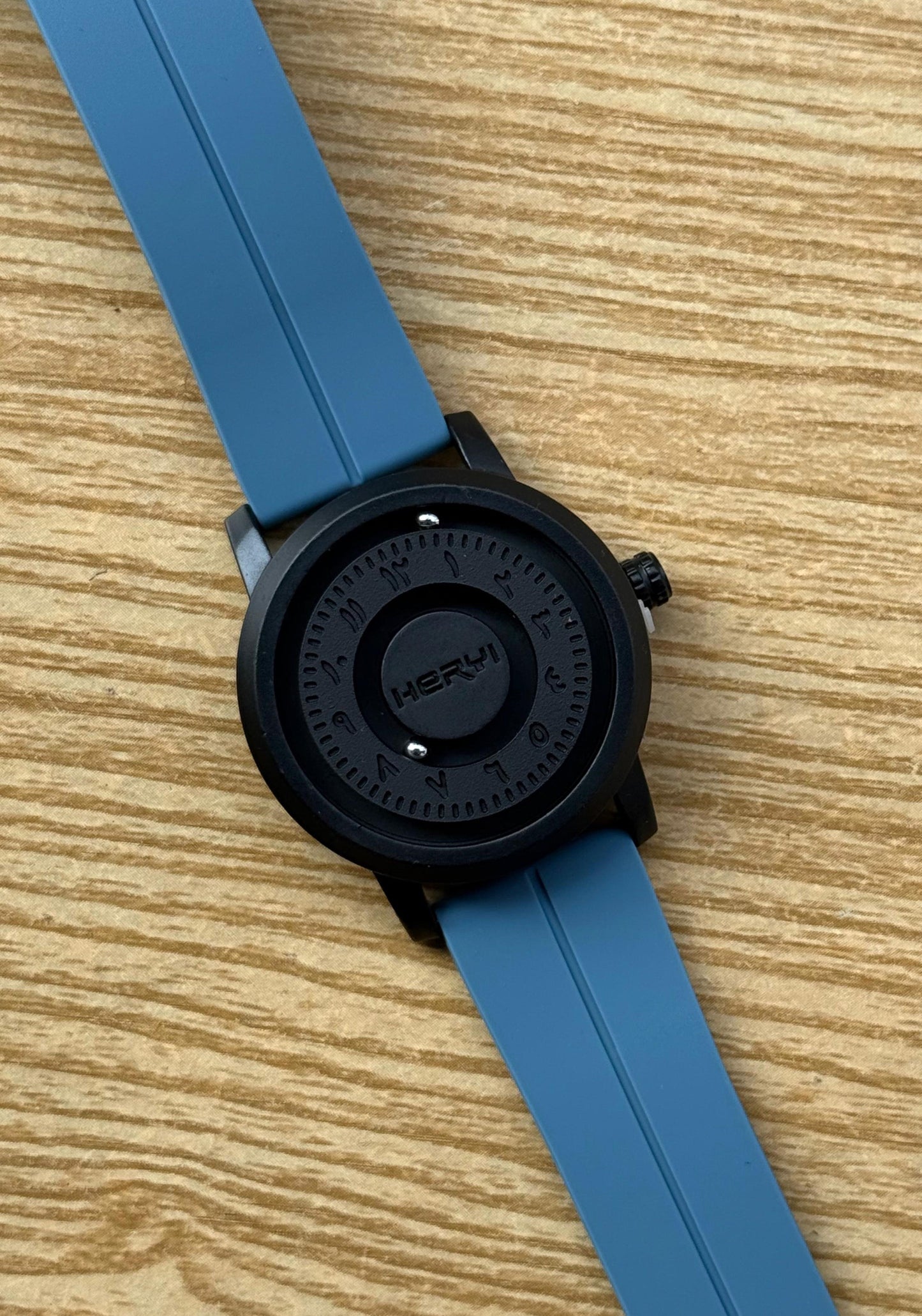 Revolutionary Bearing Watch – Silicon Straps & Pure Steel Case