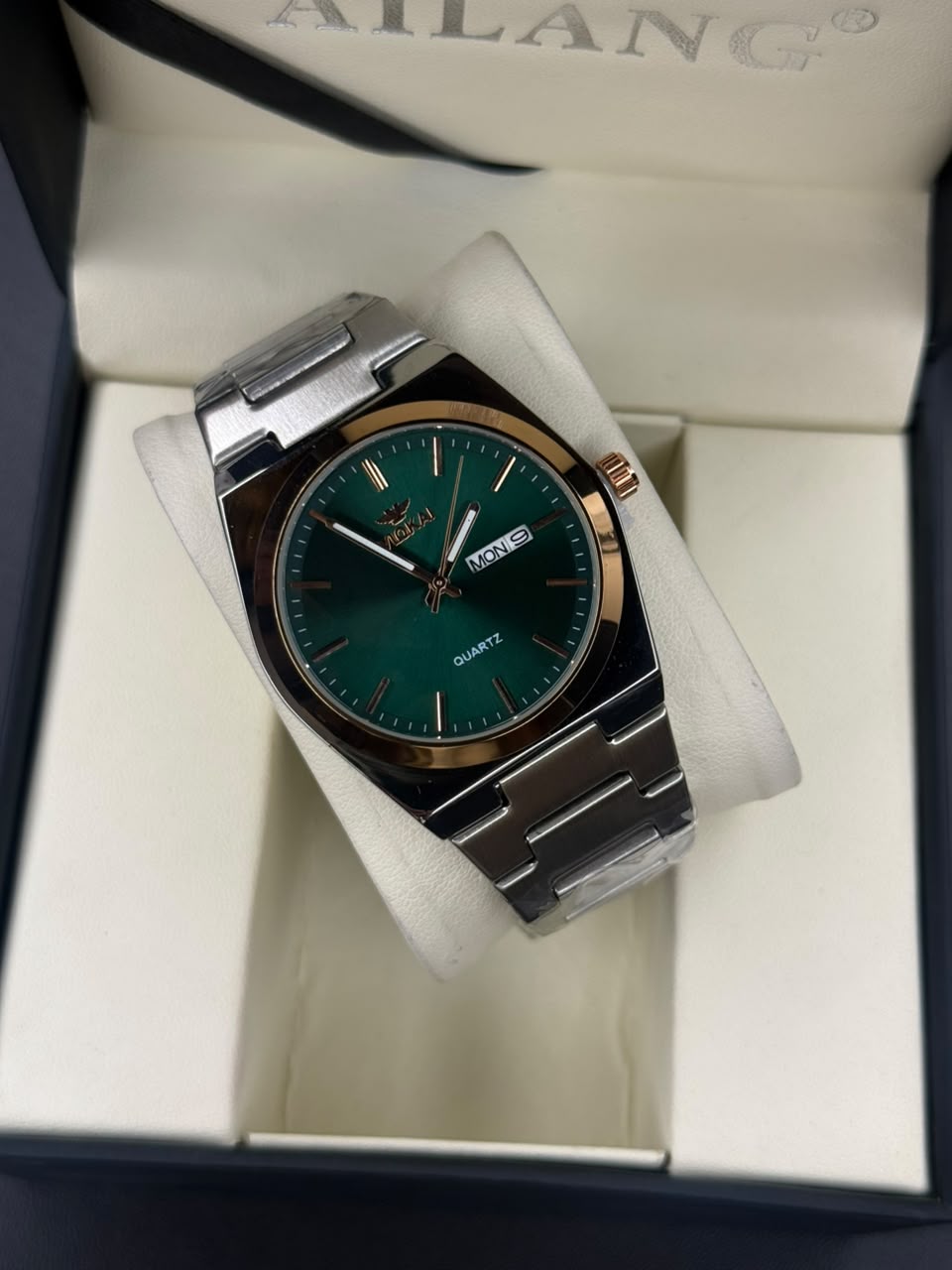 Viokai Stainless Steel Men,s analogue Watch