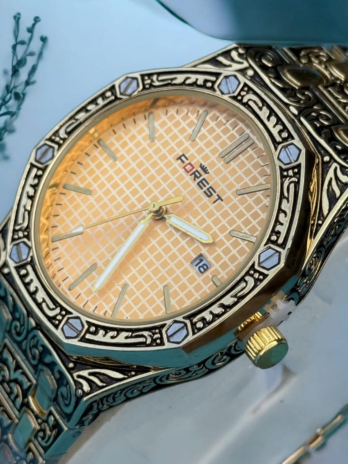 Forest Luxury Engraved Silver Watch – A Timeless Masterpiece
