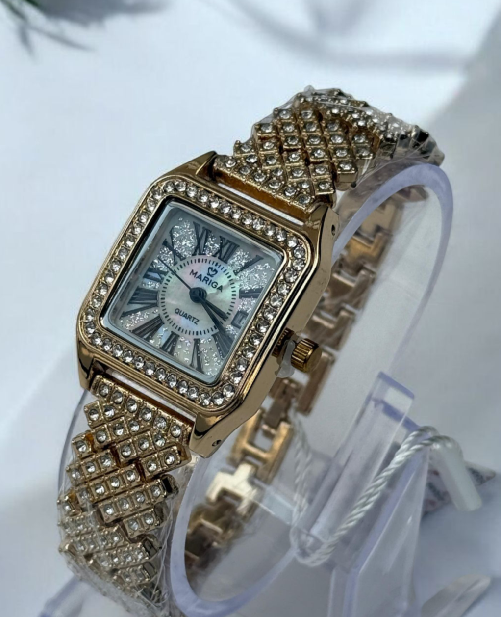 Mariga Ladies Luxury Watch – Golden Elegance with White Stones & Date Display