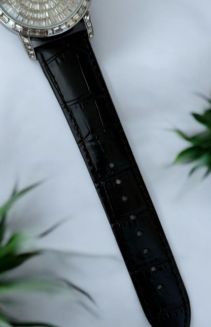 Yikai Crystal Stone Iced-Out Watch - Premium Straps Watch