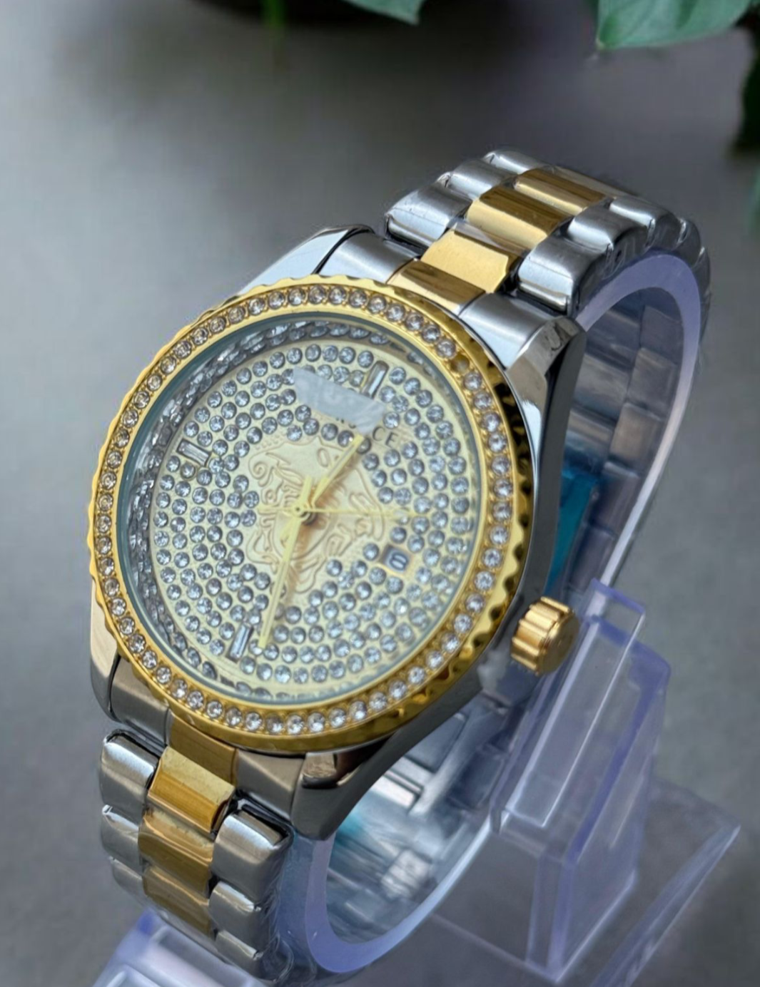 Luxury Stainless Steel Timepiece with Butterfly Lock & Stones Engravings