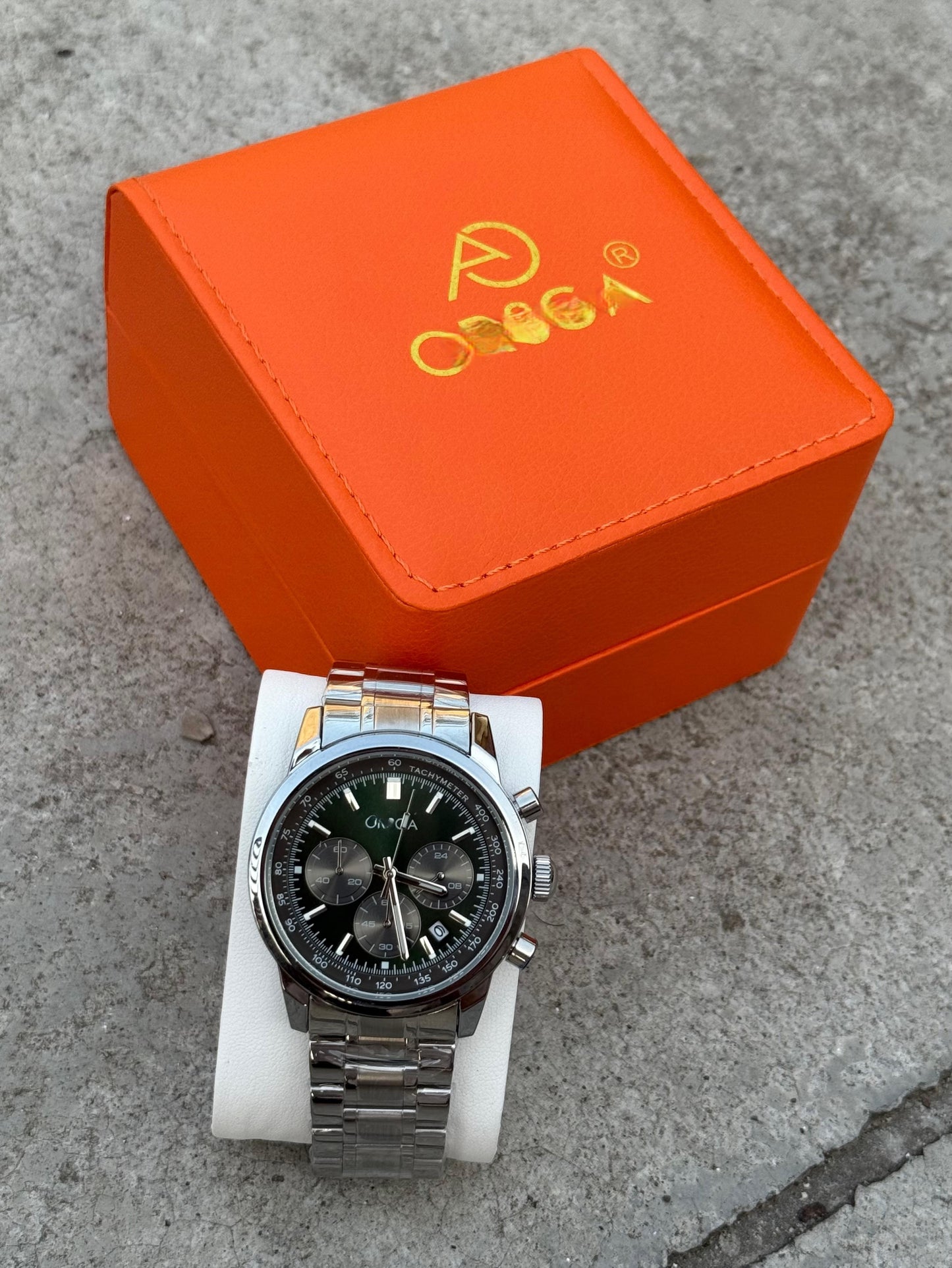 ORG Premium Stainless Steel Watch with Date Function – Waterproof & Stylish