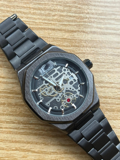 Aud-Pigu Inspired Stainless Steel Analog Watch with Butterfly Clasp