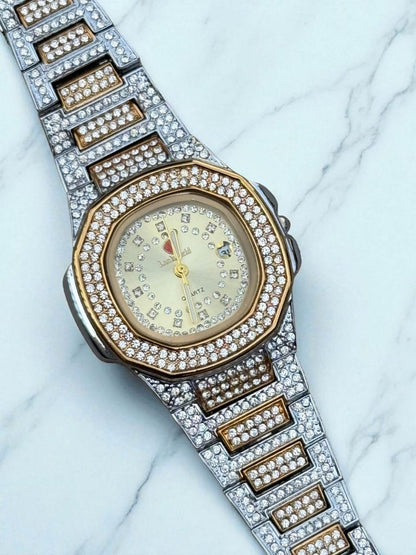 Ladies Look World Stones Watch with Stainless Steel Bracelet