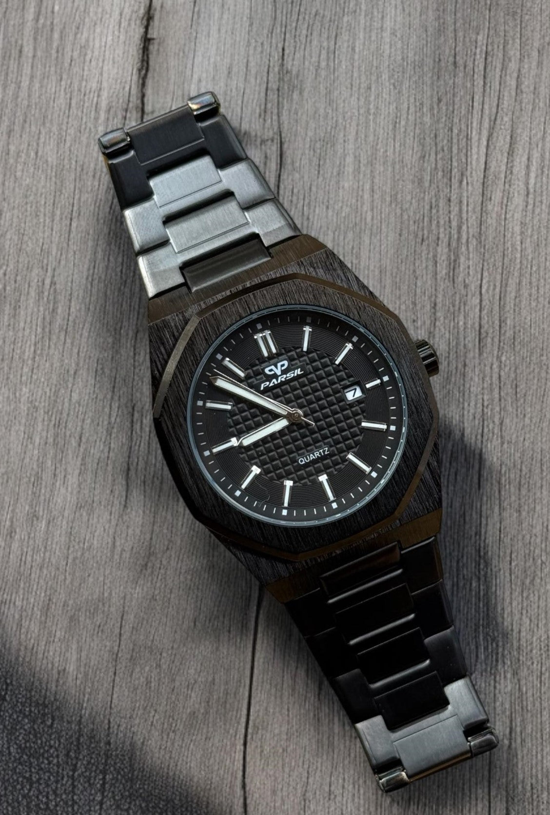 Parsil Stainless Steel Watch – Elegance Meets Durability
