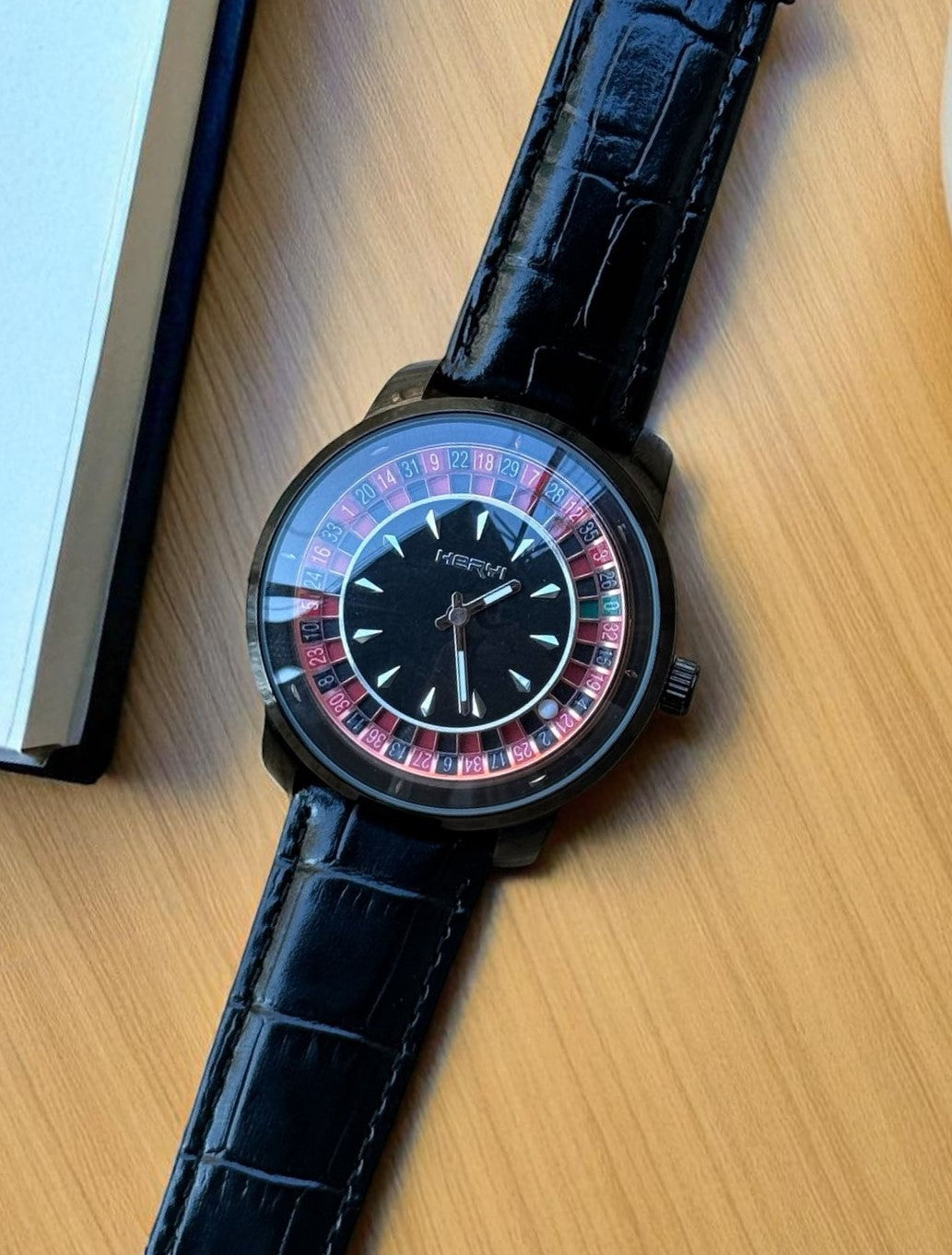 Heryi Analog Watch - Quarz Movement