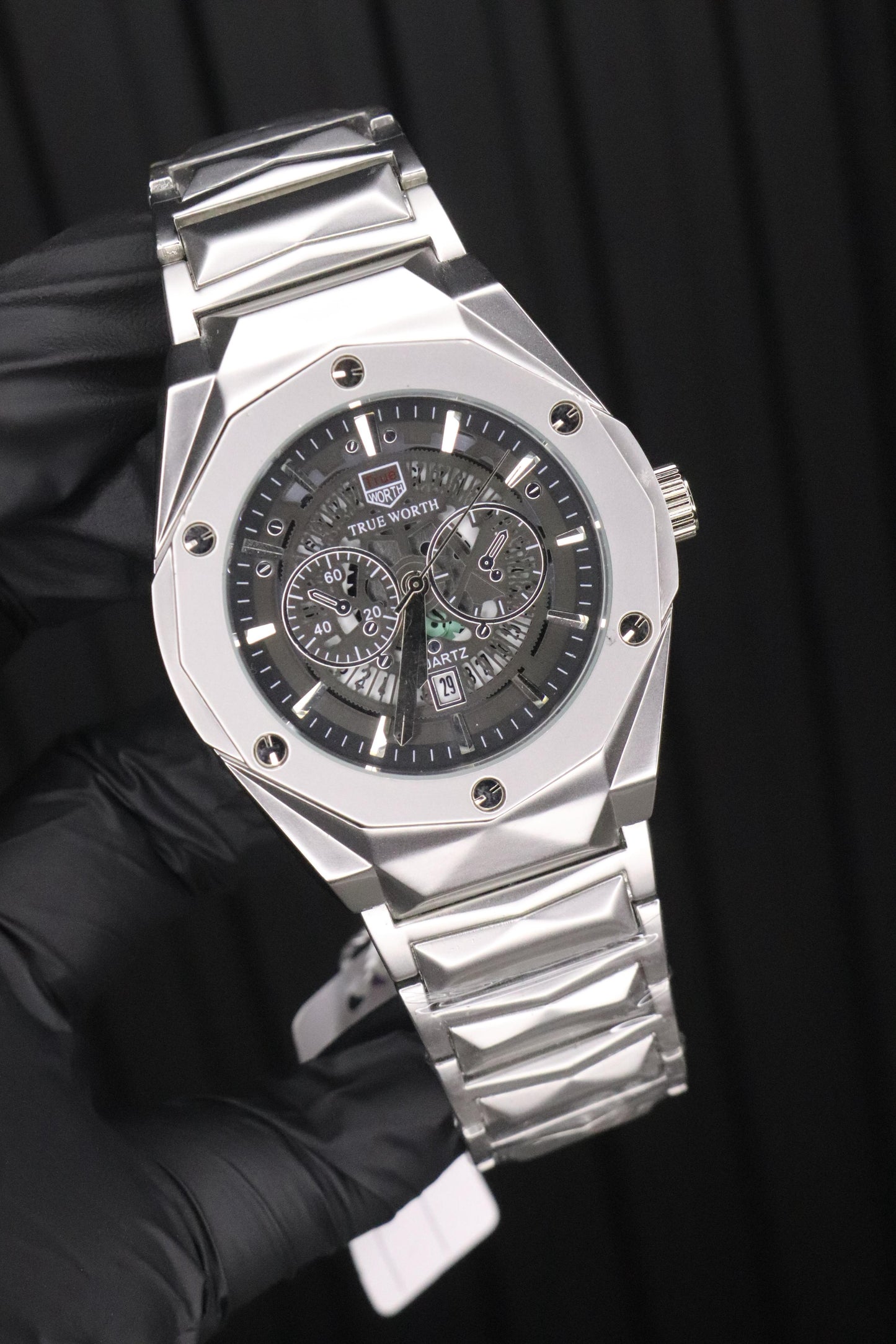 HB Heavy Weight Watch - Engineered for Grace