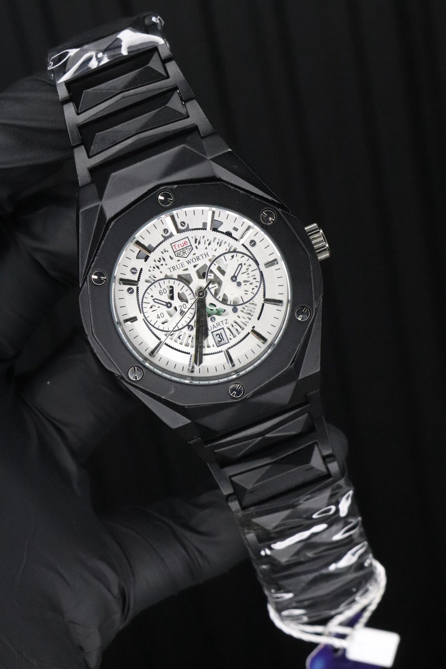 HB Heavy Weight Watch - Engineered for Grace