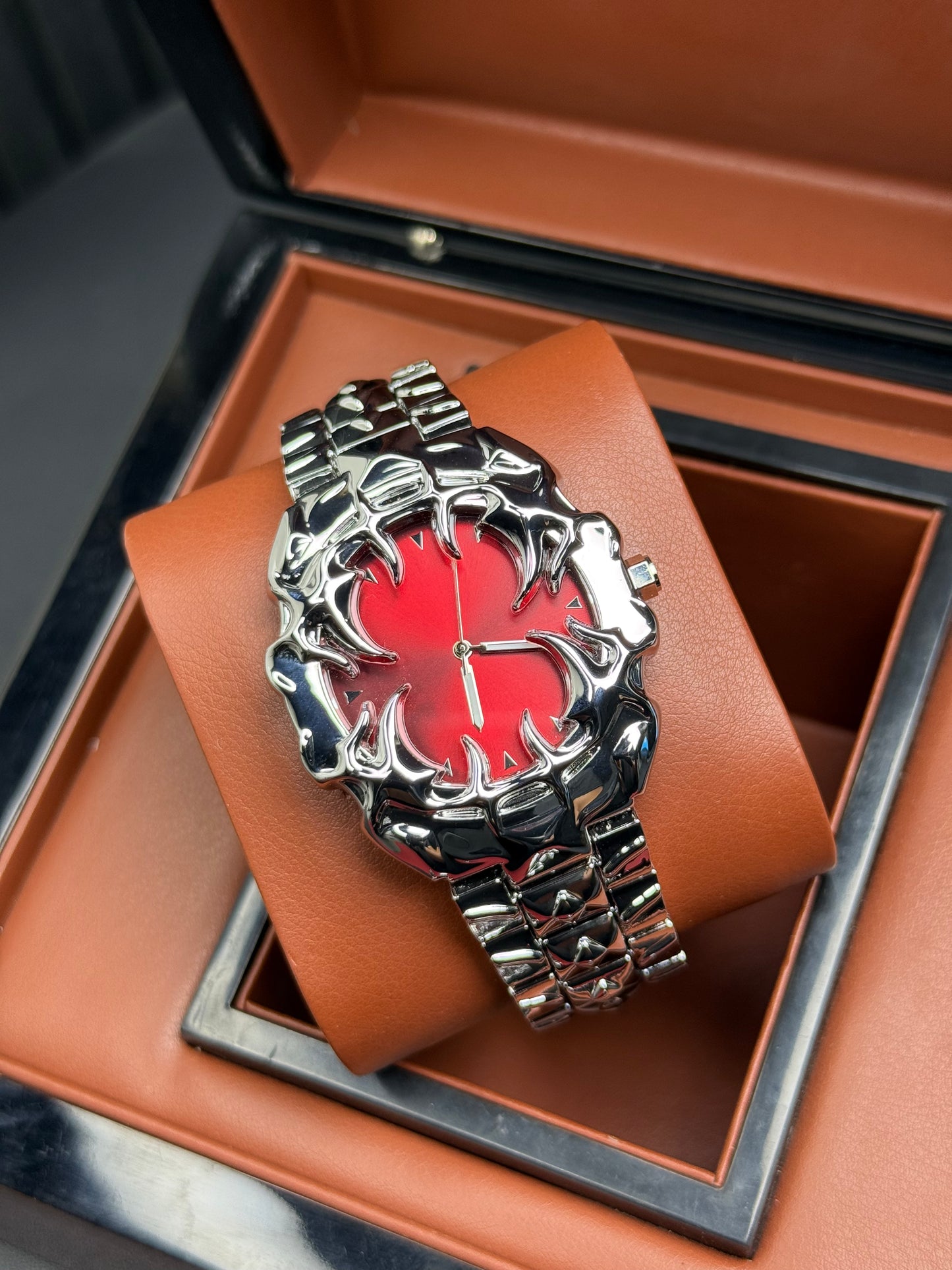 Frozen Claw Stainless Steel Watch