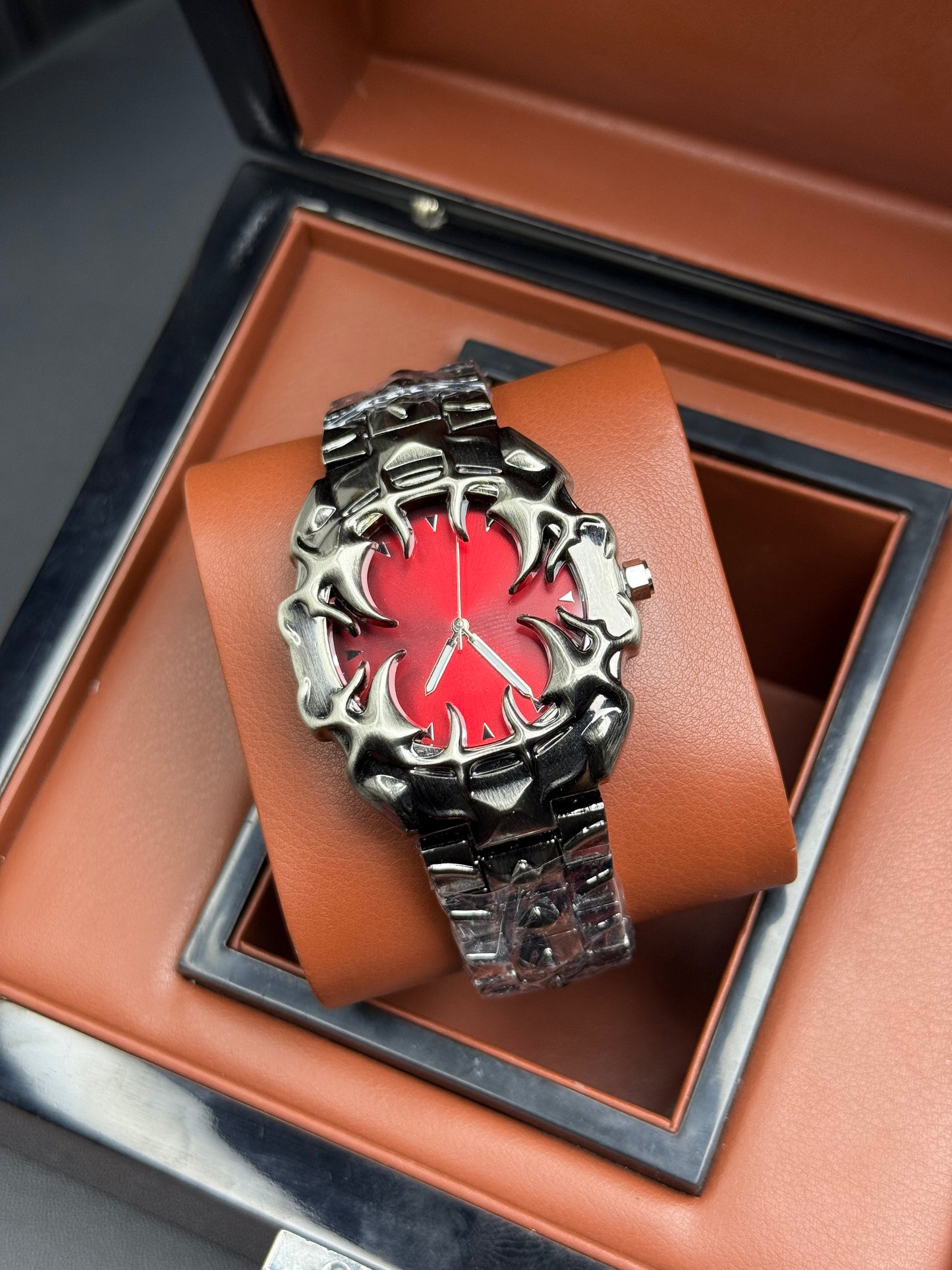 Frozen Claw Stainless Steel Watch