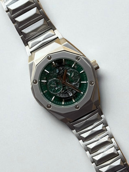 HB Watch – Heavyweight Stainless Steel Bracelet with Date Display