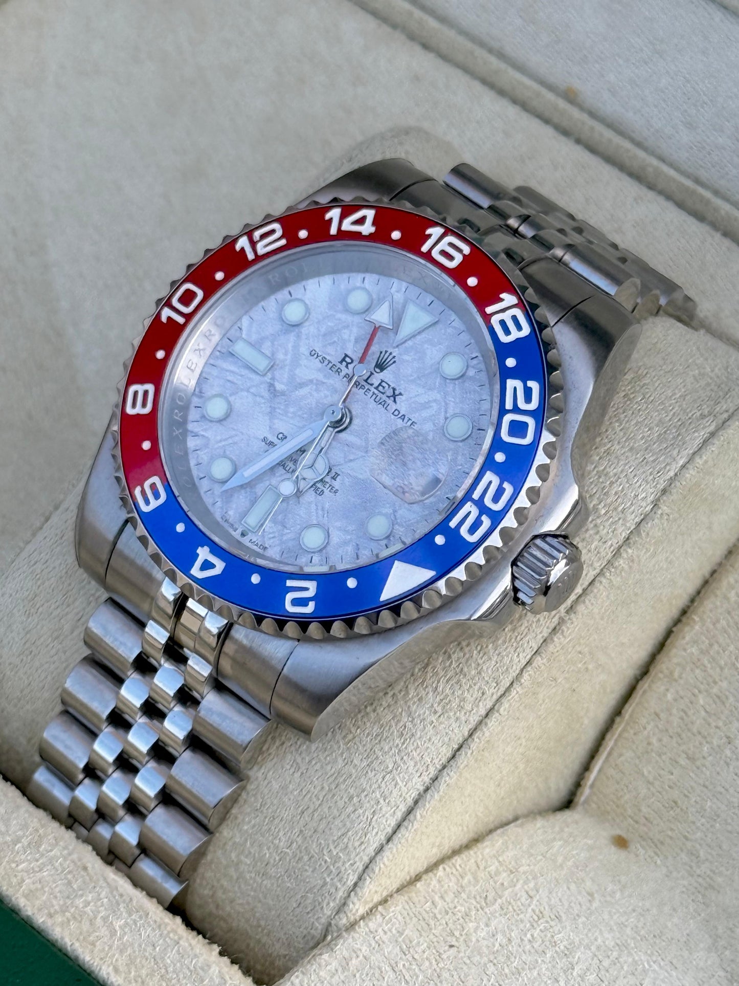 Rolex GMT-Master - Luxury Men,s Automatic Watch