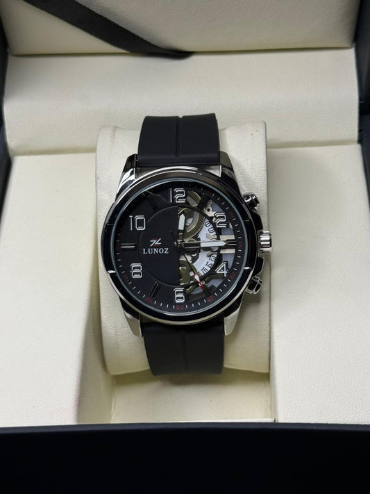 LUNOZ Silicon Strap Magnetic Lock watch