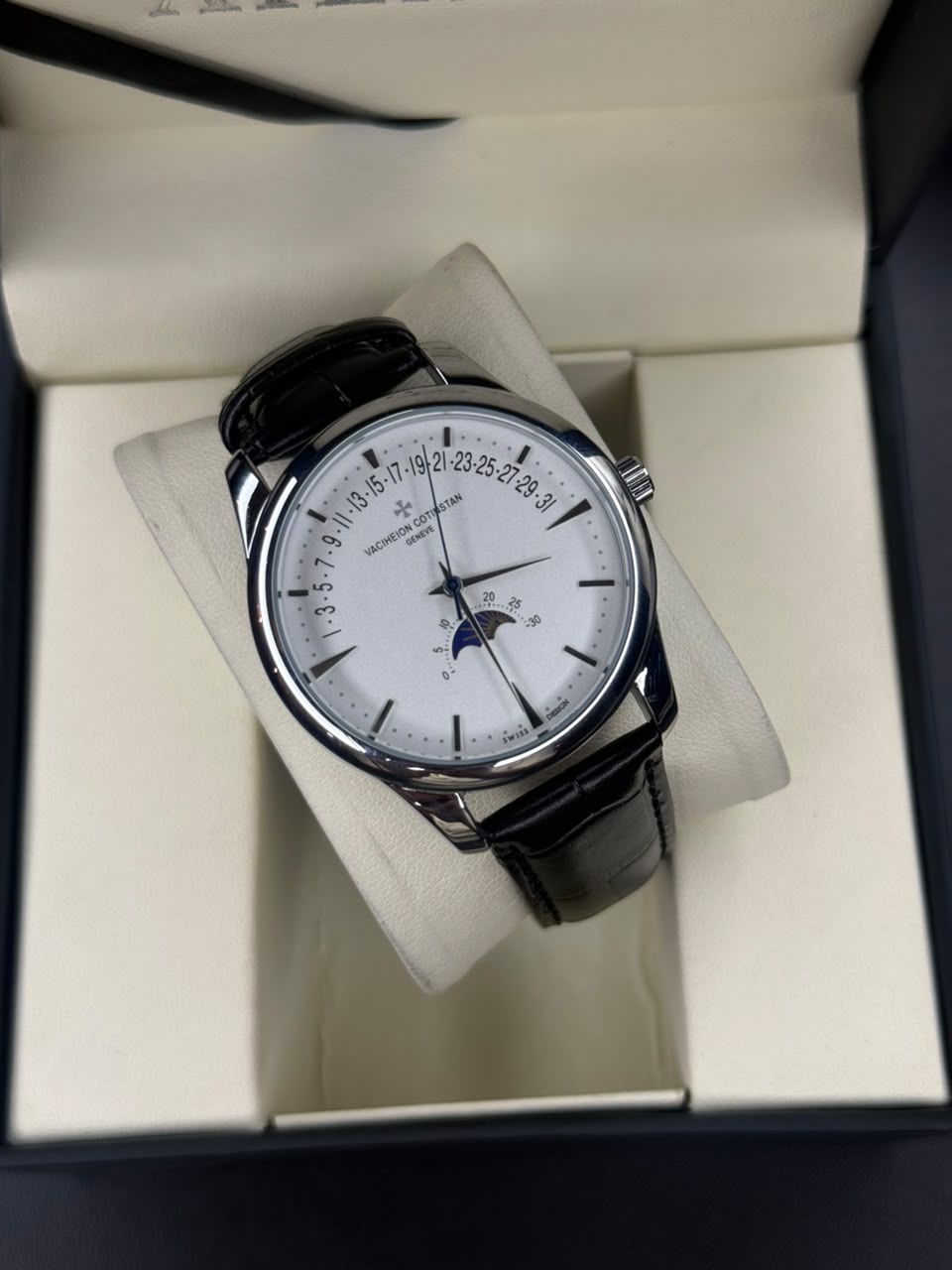 Vaciheion Cotinstan Men,s Semi Auto Watch