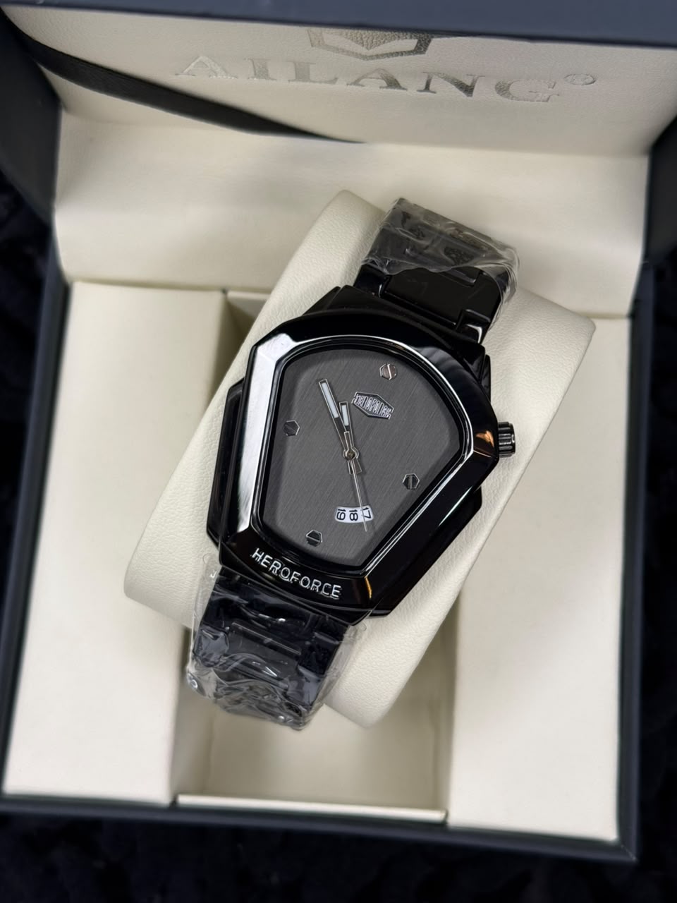 Hero Force Bold Geometry Watch