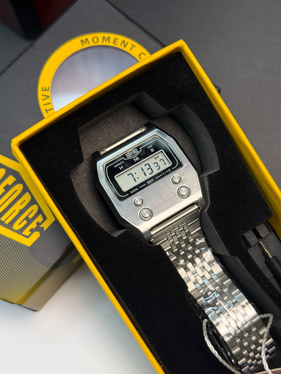 Hero Force Digital Stainless Steel Watch – Lightweight Premium Design