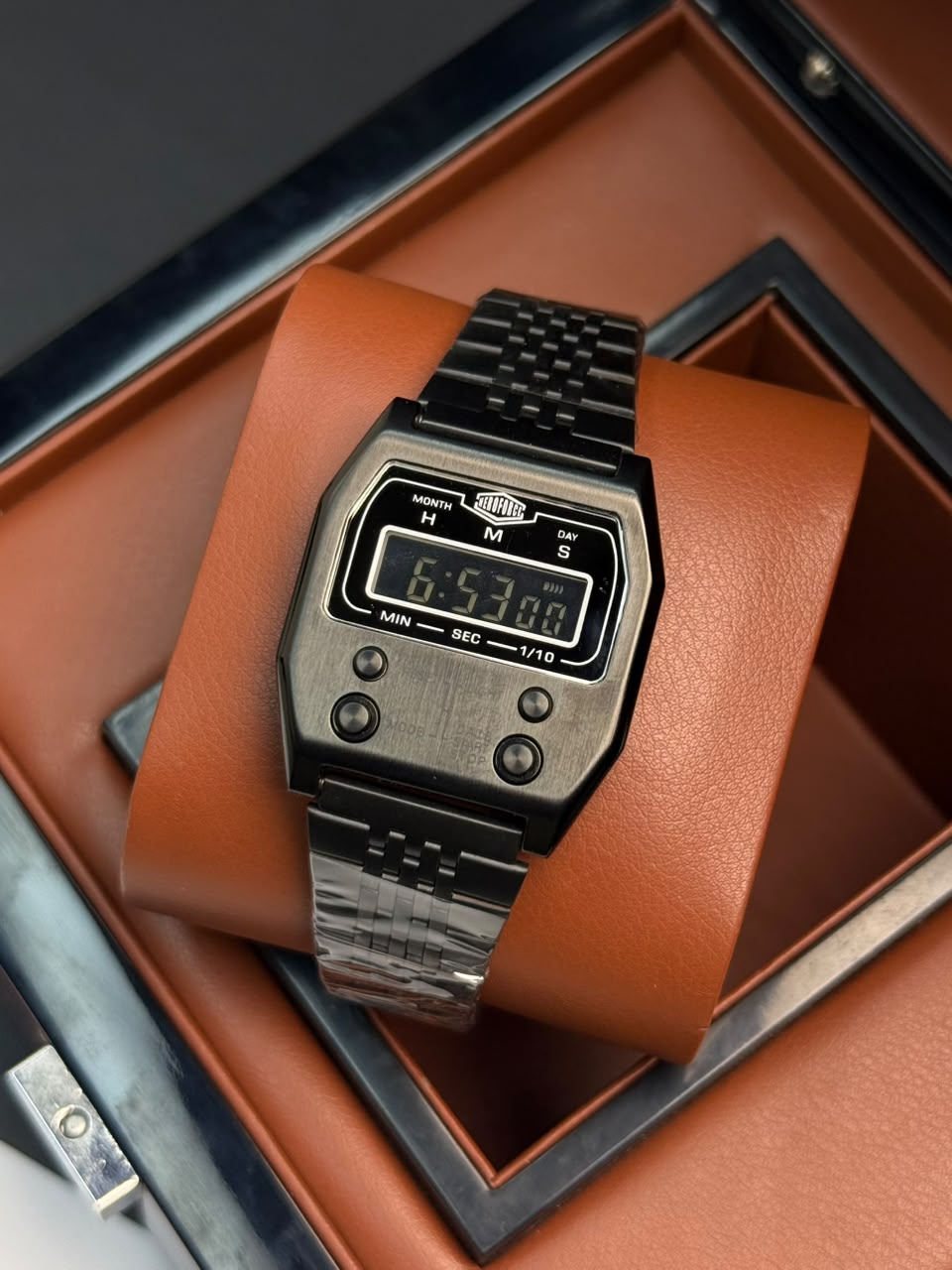 Hero Force Digital Stainless Steel Watch – Lightweight Premium Design