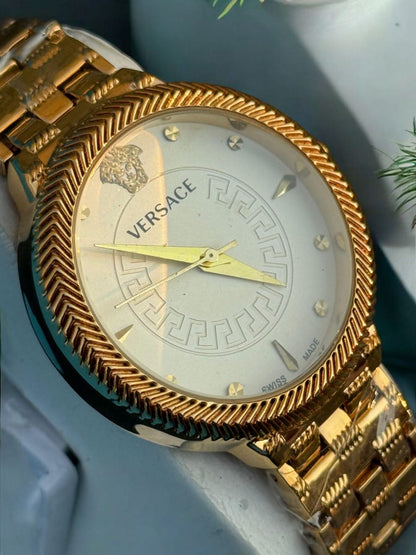 Versace Women's Watch - Rose Gold & Gold Elegant Timepiece