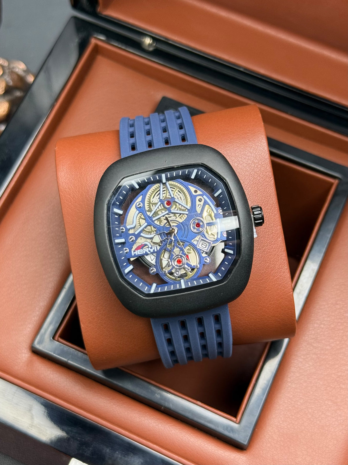 Heryi Skeleton Metal Dial Watch
